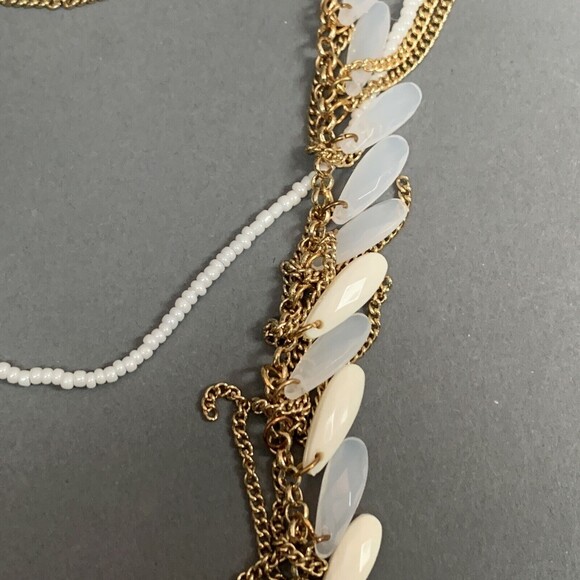 Bay to Baubles Long Necklace Rhionna Opal Fringe Gold-tone White Chains NWT - Picture 5 of 9